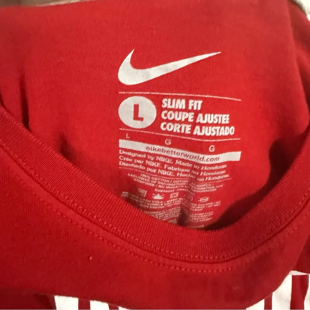 Nike red top